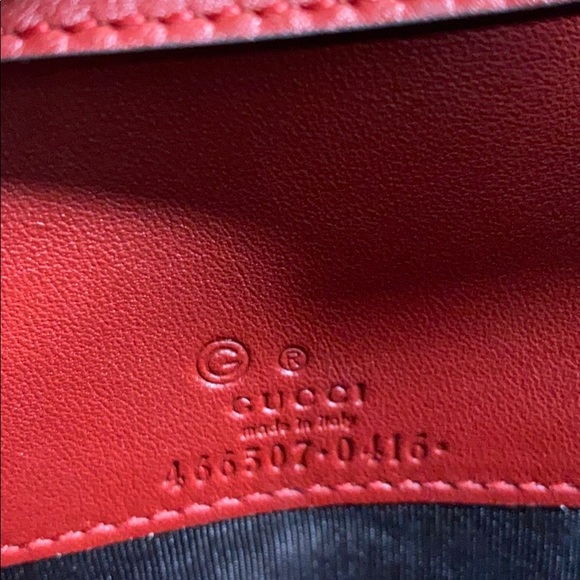 🚫[SOLD]🚫 Authentic GUCCI Micro Crossbody - Picture 3 of 8